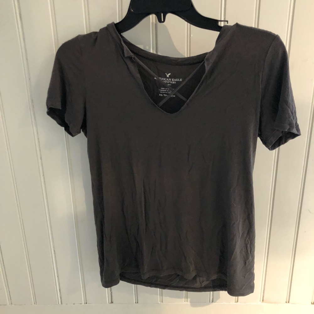 Gray t shirt